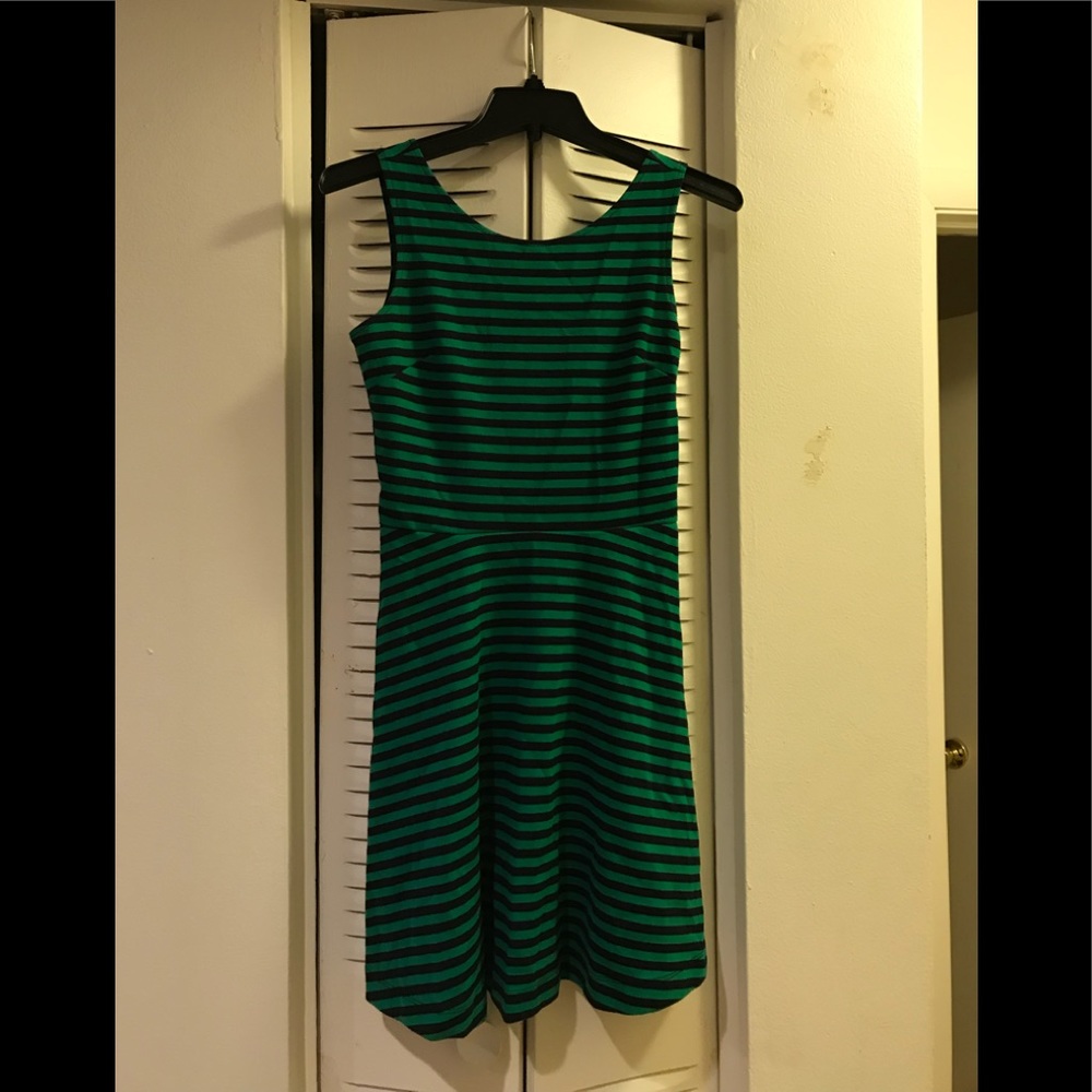 Green and navy sleeveless A-line dress